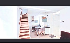 Maison De Charme En Centre Ville Avec Terrasse